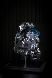 Kawasaki Hydrogen Engine (2).jpg